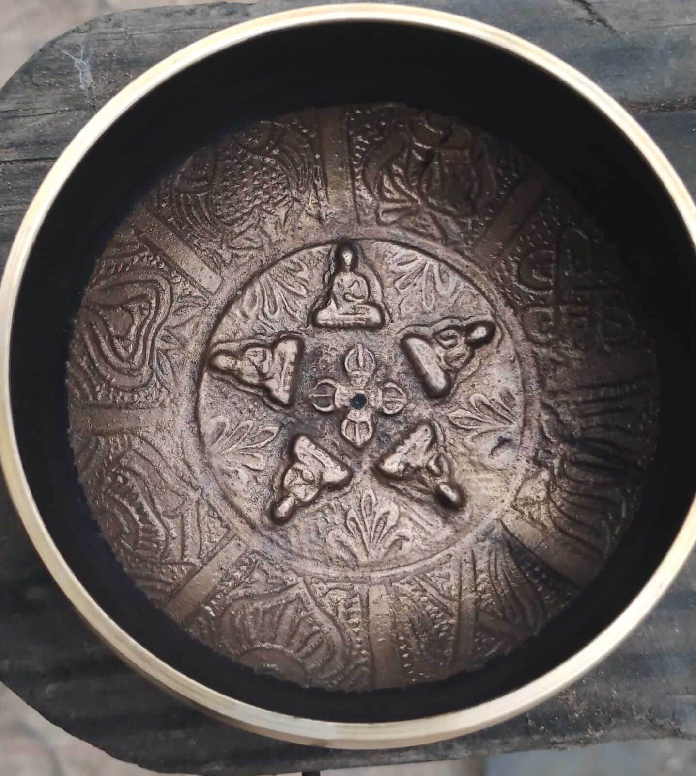 Cuenco Tibetano Grabado Color Café imagen 2