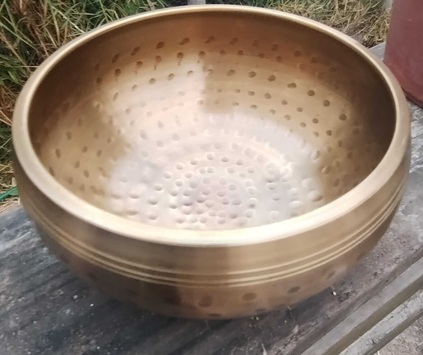 Cuenco Tibetano Martillado - 15 cm imagen 3